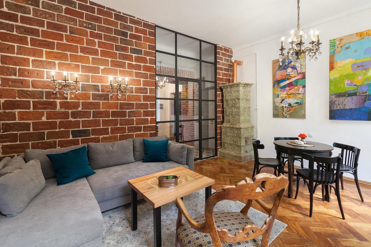 Gallery Art Apartment Львов Экстерьер фото