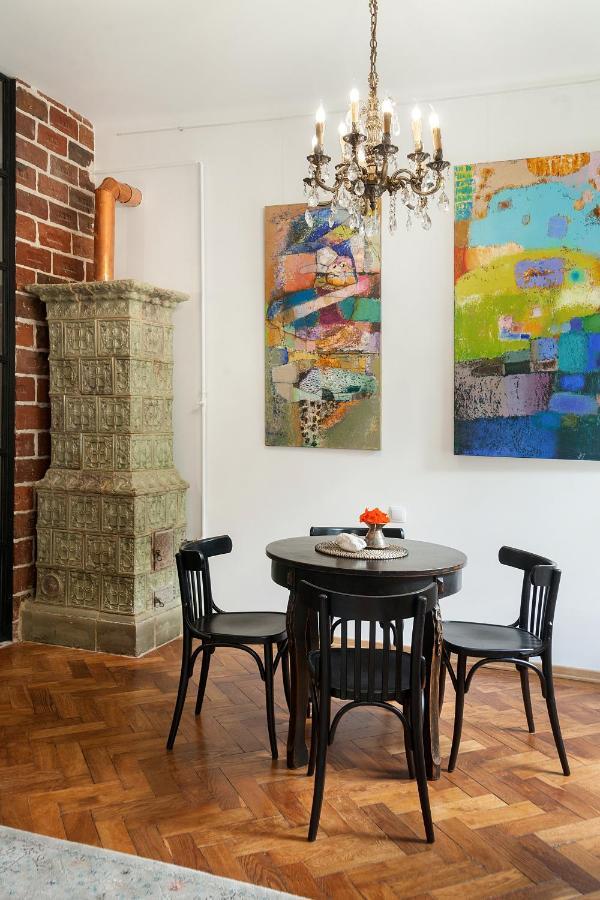 Gallery Art Apartment Львов Экстерьер фото